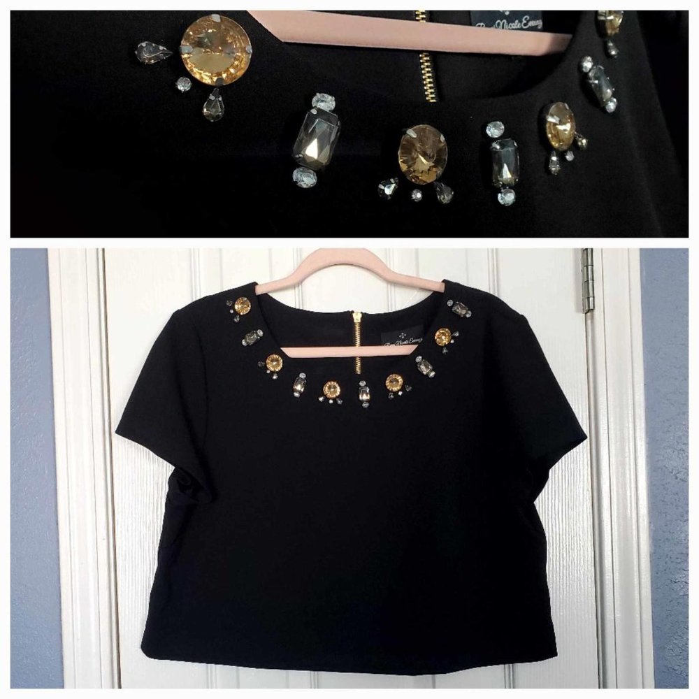 NWOT Women's XL Ronni Nicole Evenings Rhinestone Cropped Holiday Blouse